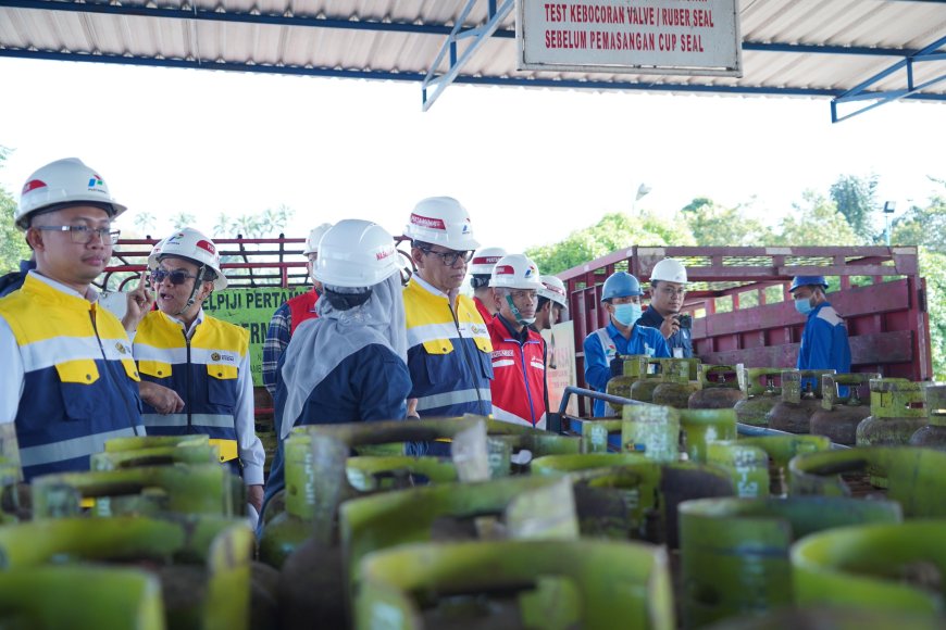 Hadapi Libur, Satgas Nataru Pertamina Patra Niaga Sumbagut Siaga di Sumatera Barat