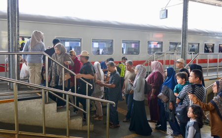Besok, Diperkirakan Puncak Kepadatan Penggunaan Kereta Api di Sumbar