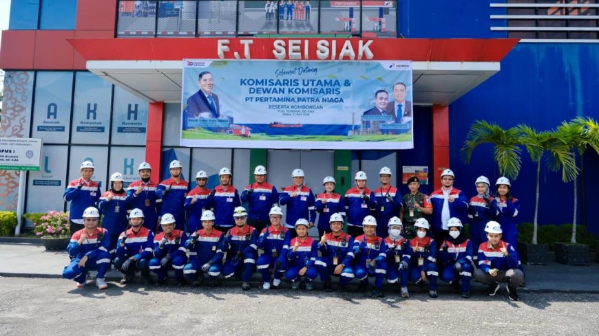 Komisaris Utama Pertamina Tinjau Fuel Terminal Sei Siak