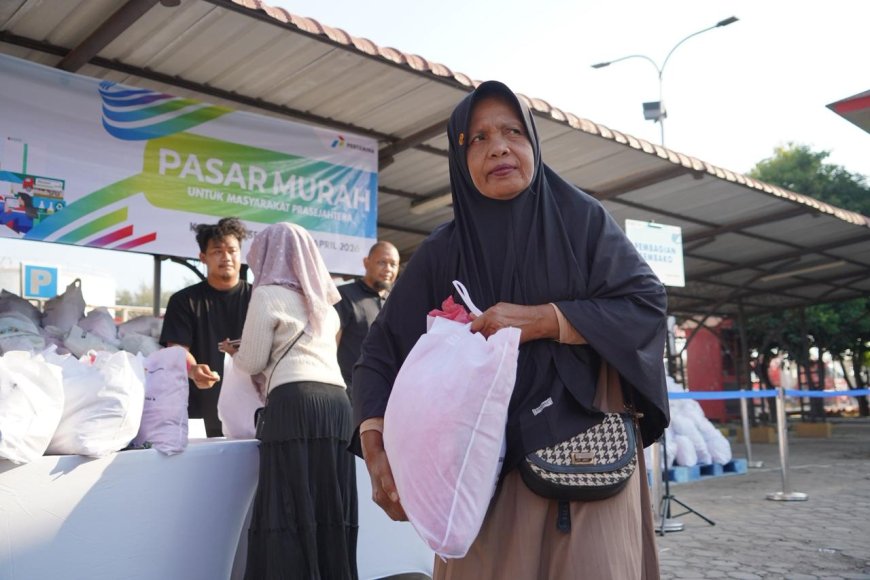 Pertamina salurkan 1.000 Paket Sembako Murah Di Lhokseumawe