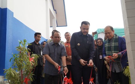 PLN  Sumbar Dukung Program Toilet Sehat Sekolah di Padang
