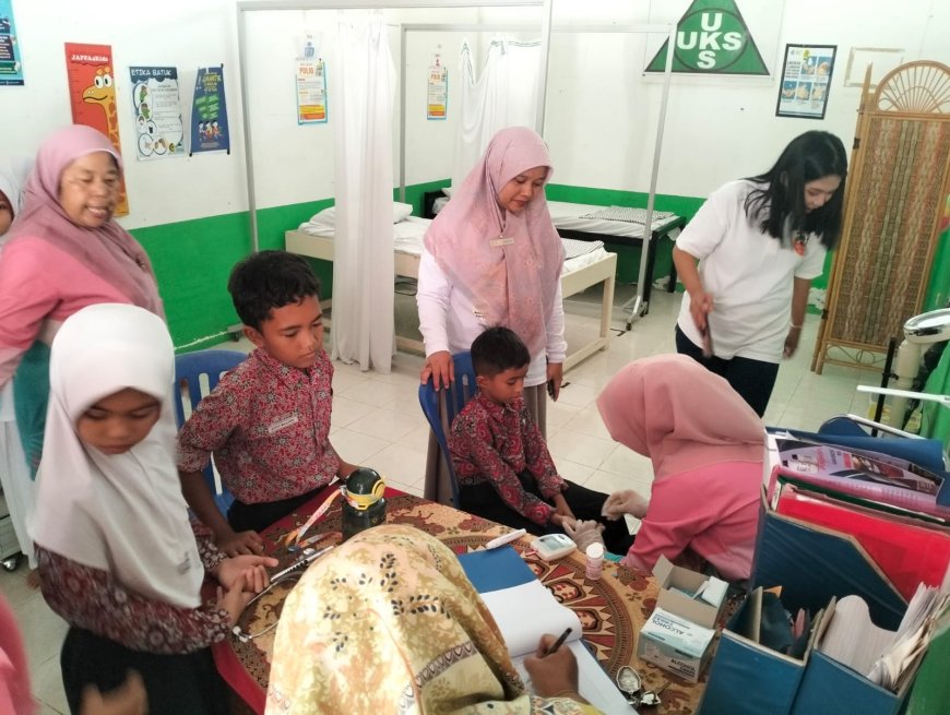 Foto: Periksa kesehatan rutin oleh puskesmas terdekat