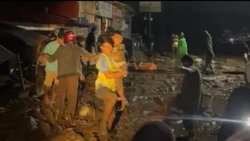 Banjir Bandang Terjang Kompleks Perkantoran Pemkab Solok, Ratusan Rumah Terdampak